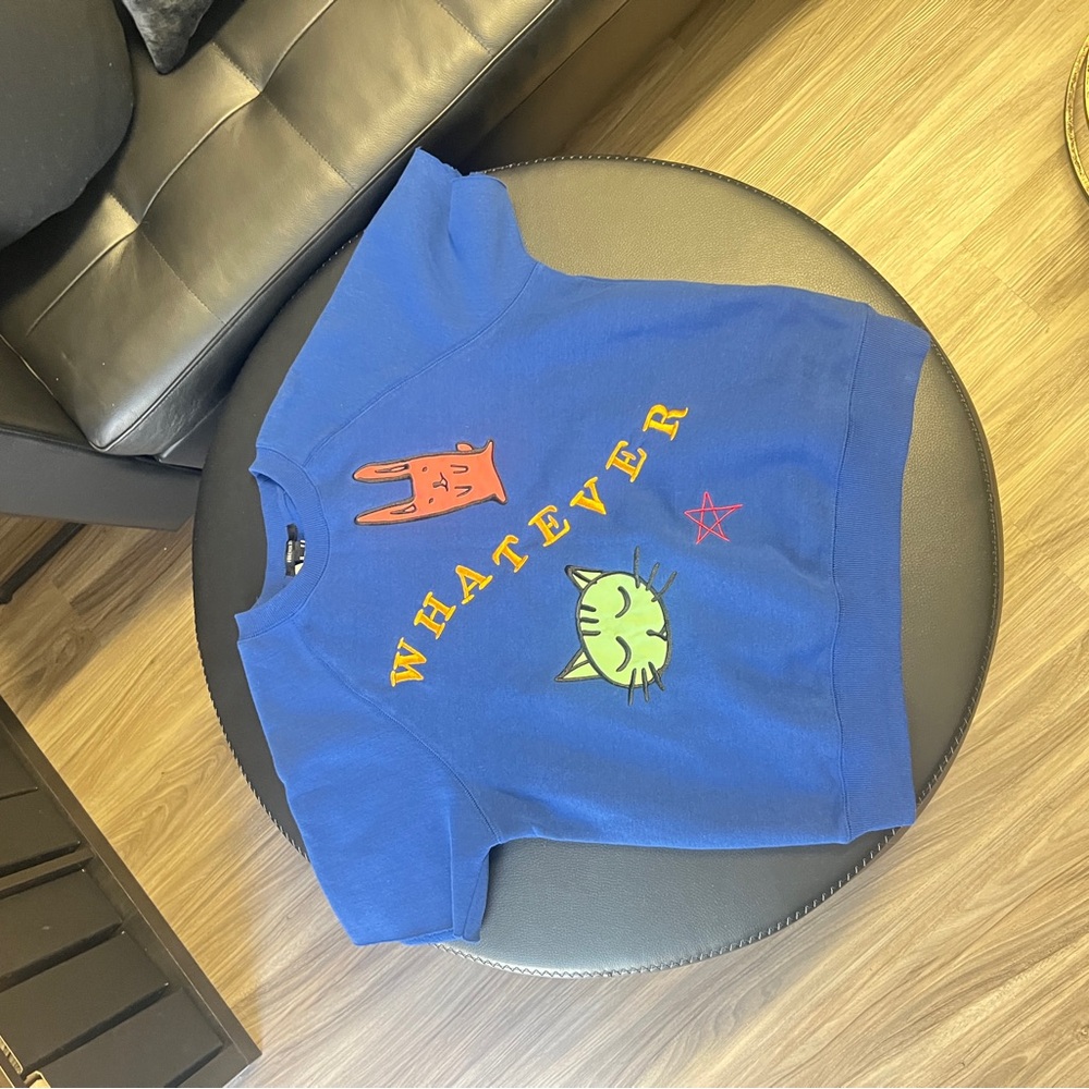 Forever 21 Blue Graphic Short Sleeve Sweatshirt